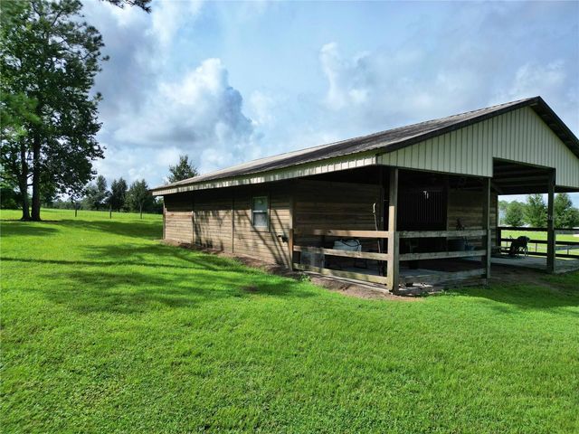 17210 PARRISH GROVE ROAD, Dade City, FL 33523