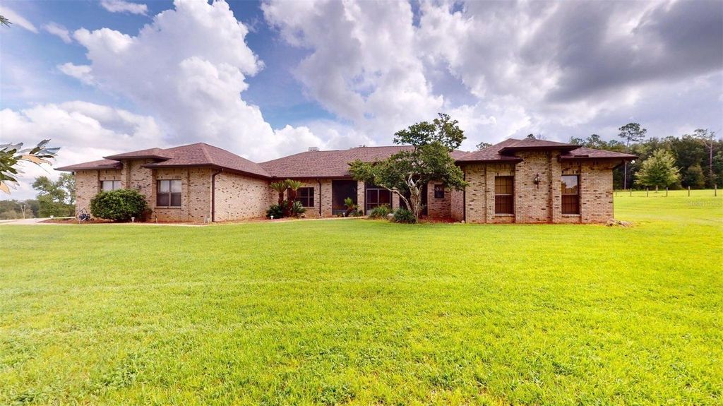 Image 1 of property listing at 17210 PARRISH GROVE ROAD, Dade City, FL 33523