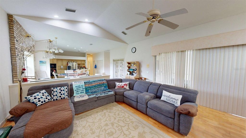 Image 18 of property listing at 17210 PARRISH GROVE ROAD, Dade City, FL 33523
