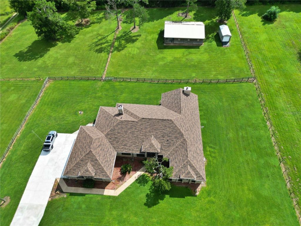 Image 51 of property listing at 17210 PARRISH GROVE ROAD, Dade City, FL 33523