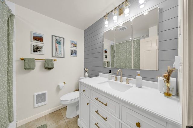 475 Newburyport Tpke, Rowley, MA 01969