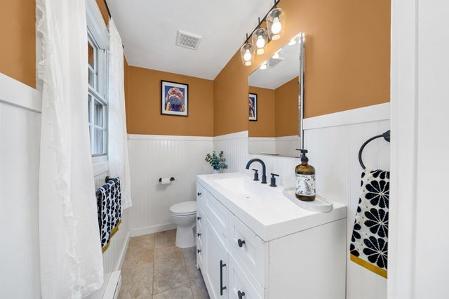 475 Newburyport Tpke, Rowley, MA 01969