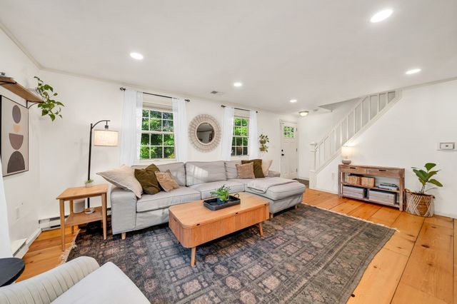 475 Newburyport Tpke, Rowley, MA 01969