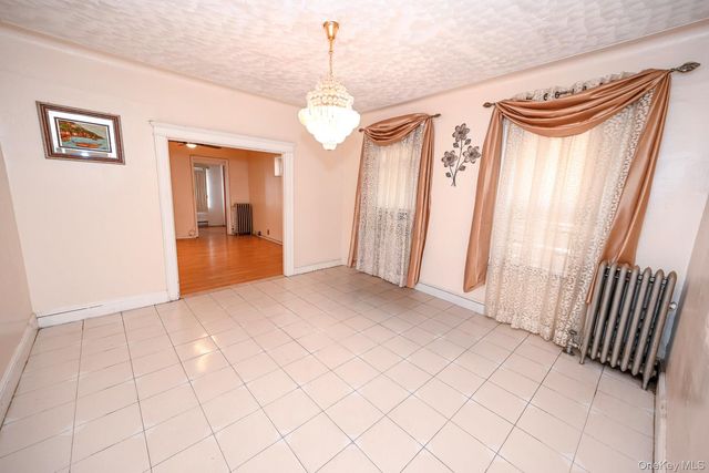 7839 82nd Street, Glendale, NY 11385