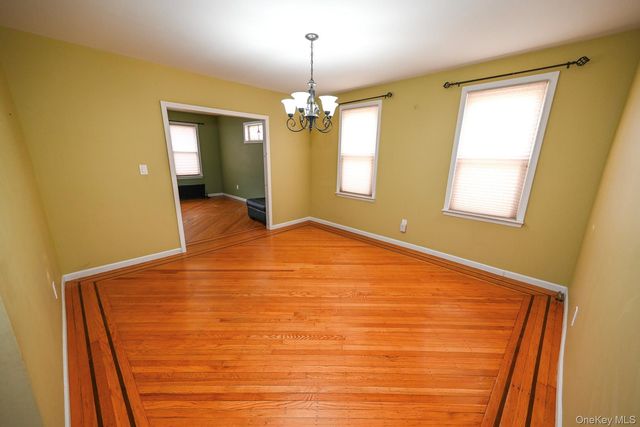 7839 82nd Street, Glendale, NY 11385