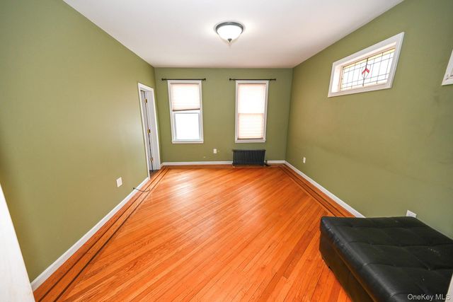 7839 82nd Street, Glendale, NY 11385