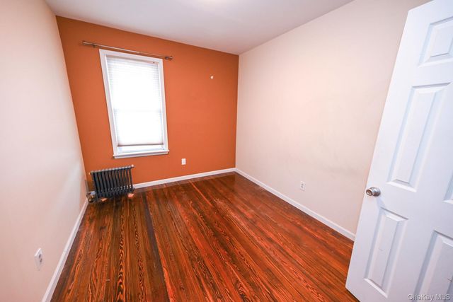 7839 82nd Street, Glendale, NY 11385