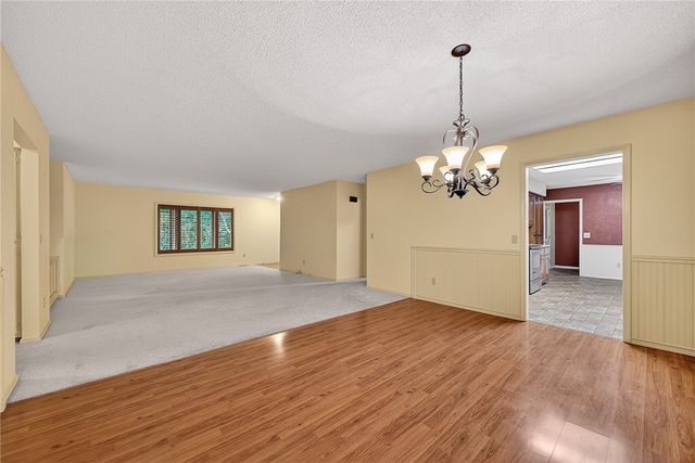 110 Salen Lane, Bella Vista, AR 72715