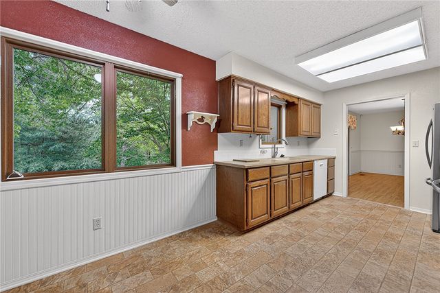 110 Salen Lane, Bella Vista, AR 72715