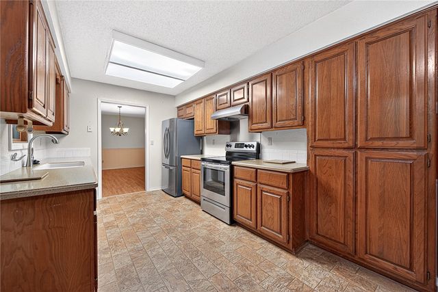 110 Salen Lane, Bella Vista, AR 72715