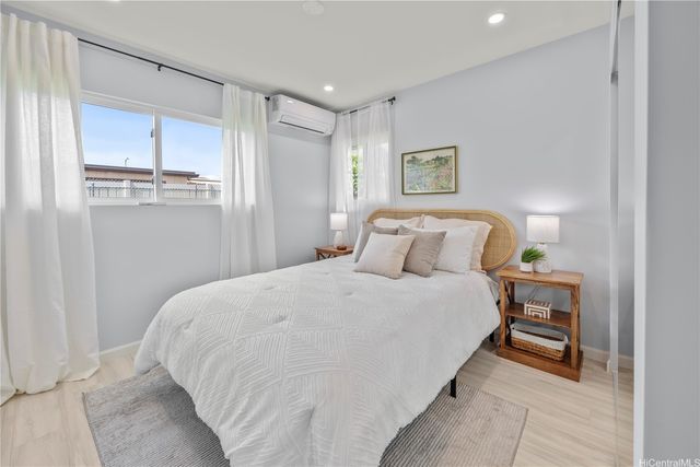 322 Anapalau Street, Honolulu, HI 96825