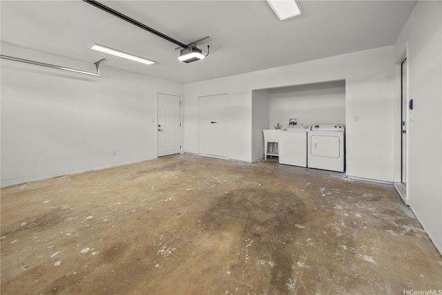 322 Anapalau Street, Honolulu, HI 96825