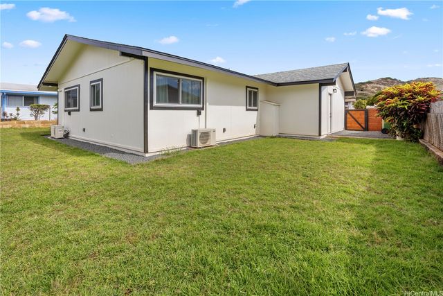 322 Anapalau Street, Honolulu, HI 96825