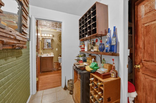 24 Queen Regent CT, Blue Ridge, VA 24064
