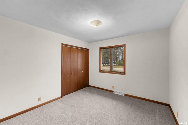 209 LAKE VIEW Court, Colona, IL 61241