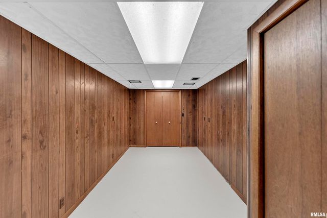 209 LAKE VIEW Court, Colona, IL 61241