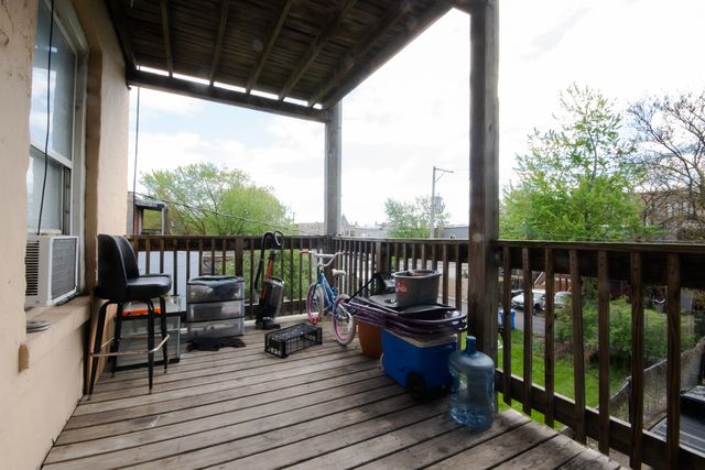 2931 W LEXINGTON Street, Chicago, IL 60612