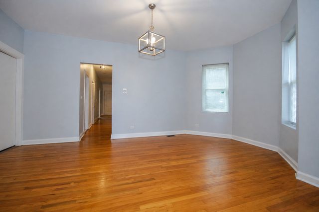 2931 W LEXINGTON Street, Chicago, IL 60612