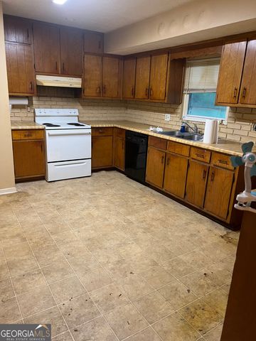 170 Old Mill Trail SW, Conyers, GA 30094