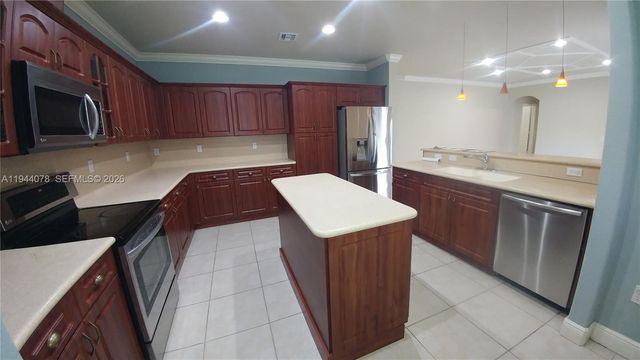 15387 SW 21st Ln 1, Miami, FL 33185