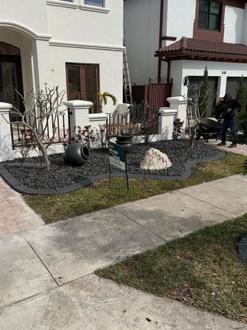 15387 SW 21st Ln 1, Miami, FL 33185