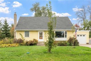 368 Young Street, Prescott, WI 54021