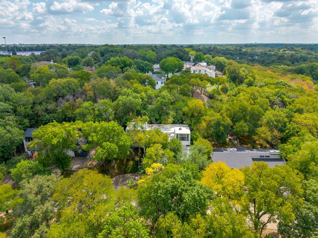 3817 Harlanwood Drive, Fort Worth, TX 76109