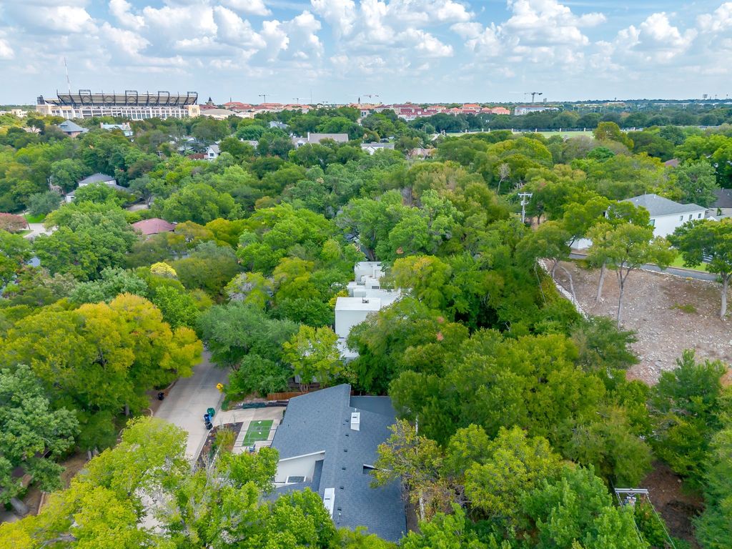 3817 Harlanwood Drive, Fort Worth, TX 76109 — photo 4