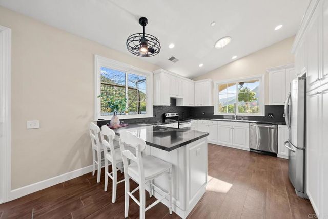 1107 Saint George Drive, El Cajon, CA 92019