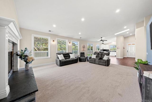 1107 Saint George Drive, El Cajon, CA 92019