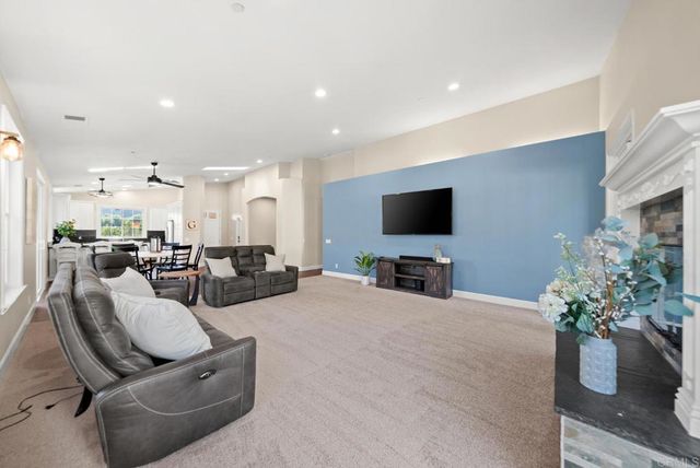 1107 Saint George Drive, El Cajon, CA 92019