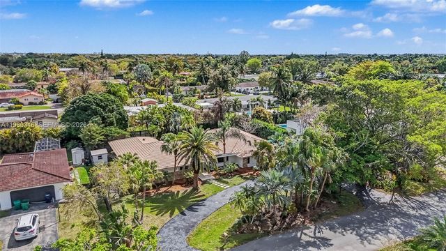 13621 SW 103rd Ave, Miami, FL 33176