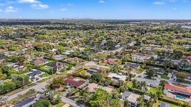 13621 SW 103rd Ave, Miami, FL 33176