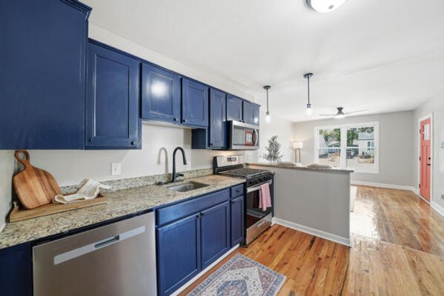 2217 Cambridge Avenue, North Charleston, SC 29405