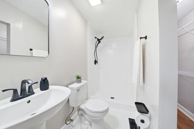 2217 Cambridge Avenue, North Charleston, SC 29405