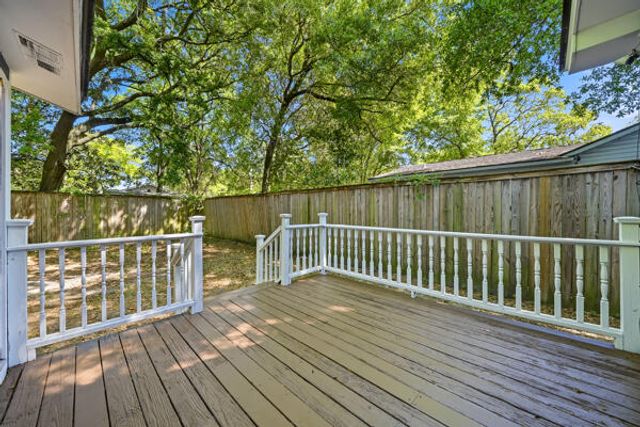 2217 Cambridge Avenue, North Charleston, SC 29405