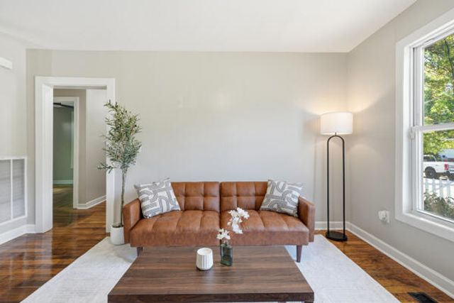 2217 Cambridge Avenue, North Charleston, SC 29405