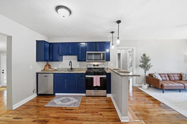 2217 Cambridge Avenue, North Charleston, SC 29405