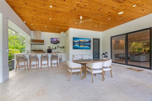 7830 SW 117th Street, Pinecrest, FL 33156