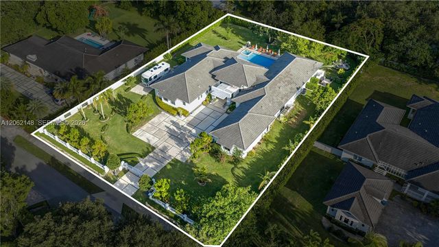 7830 SW 117th Street, Pinecrest, FL 33156