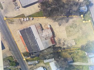 1300 W Landry, Opelousas, LA 70570