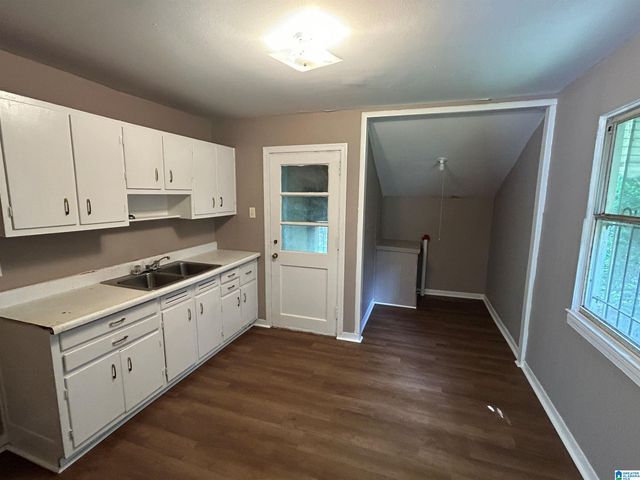 5405 AVENUE J, Birmingham, AL 35208
