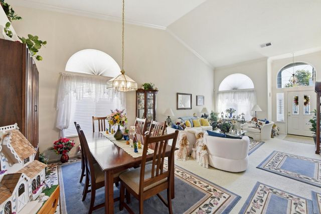 1892 Avenida Martina, Roseville, CA 95747