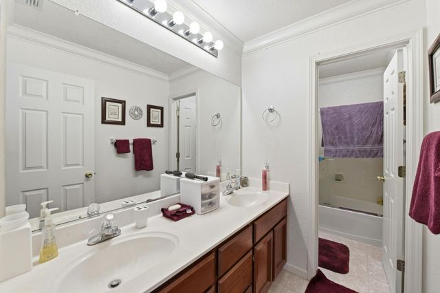 1892 Avenida Martina, Roseville, CA 95747