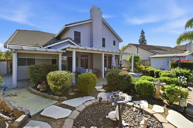 1892 Avenida Martina, Roseville, CA 95747