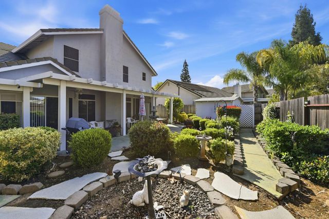 1892 Avenida Martina, Roseville, CA 95747