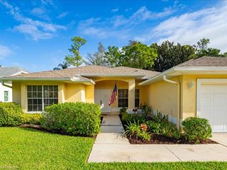 2305 Piccadilly Circus, Naples, FL 34112