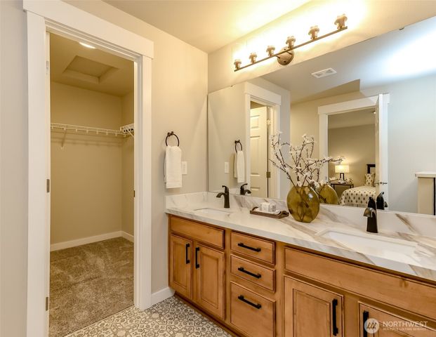 30 E Paint Brush Lane, Union, WA 98592