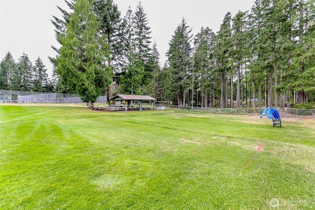 30 E Paint Brush Lane, Union, WA 98592