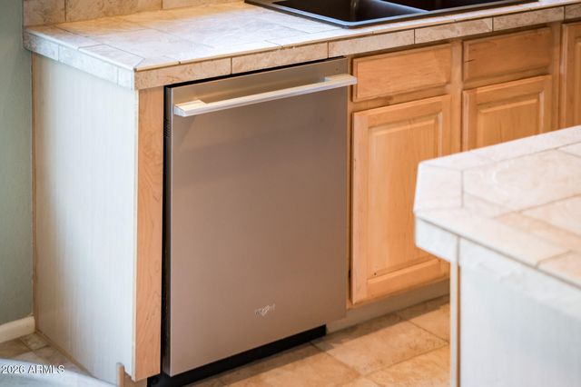 27522 N 24TH Lane, Phoenix, AZ 85085